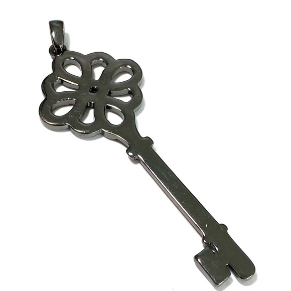 Key Pendant Gunmetal Tone Rhinestone Large - Picture 6 of 6